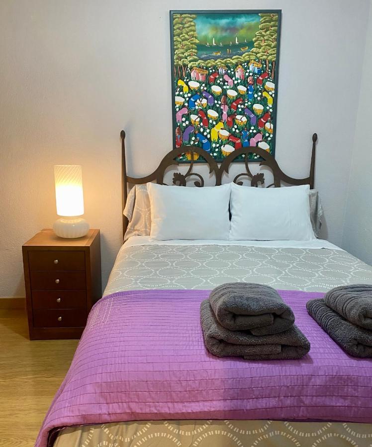 Breton 50 Apartment Logrono Luaran gambar