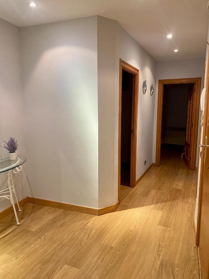 Breton 50 Apartment Logrono Luaran gambar