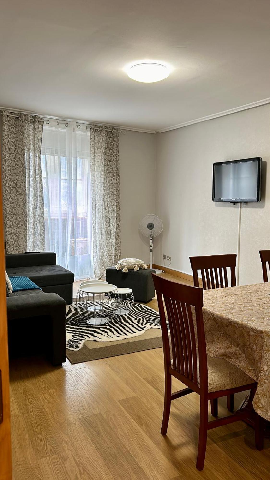 Breton 50 Apartment Logrono Luaran gambar